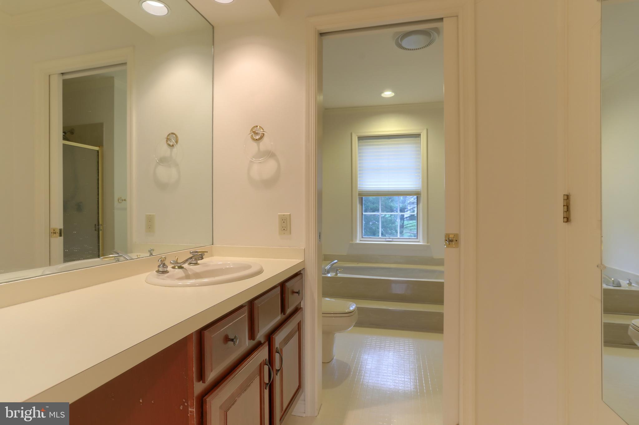 CAMBRIDGE COMMONS - Residential