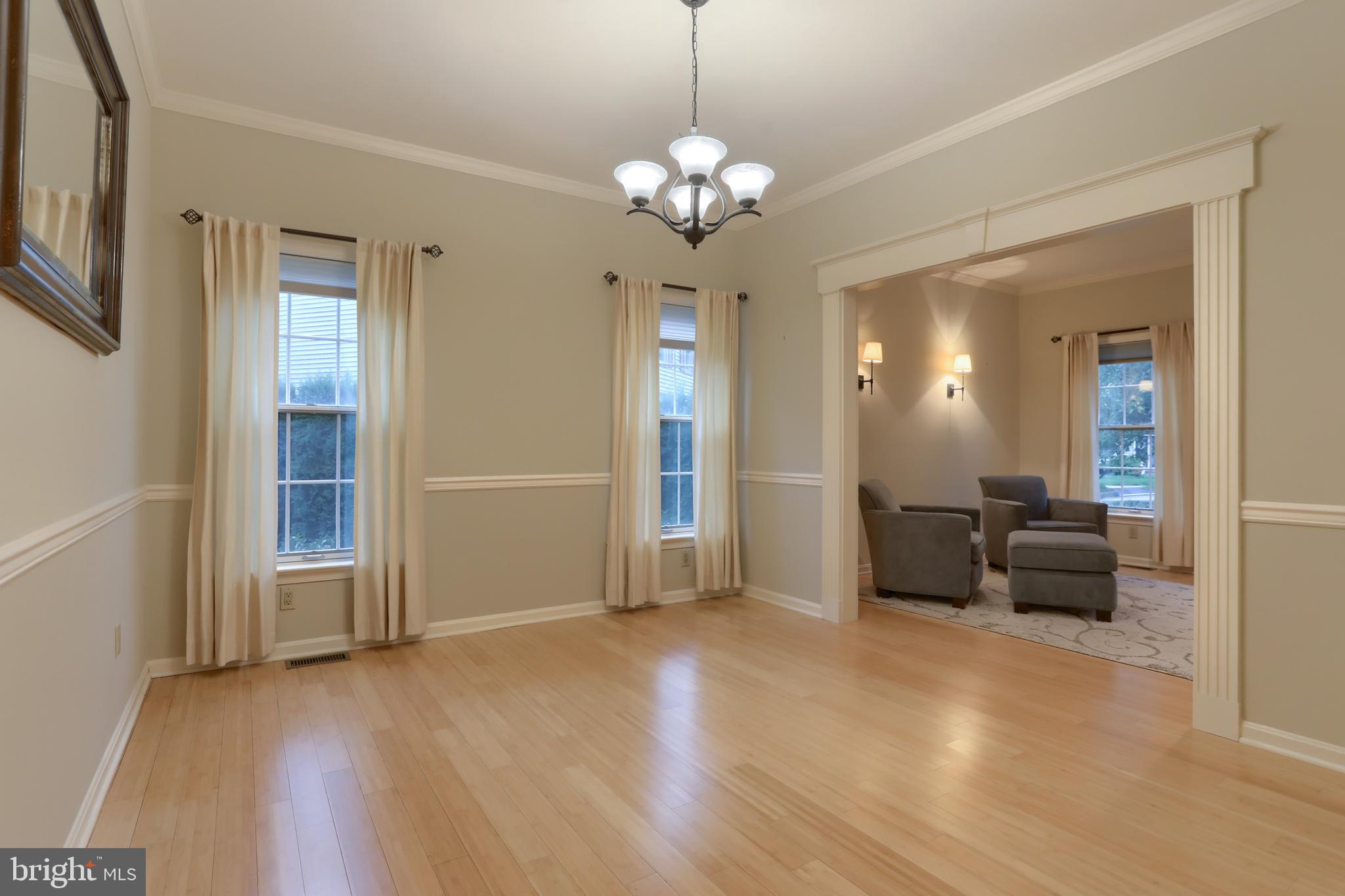 CAMBRIDGE COMMONS - Residential