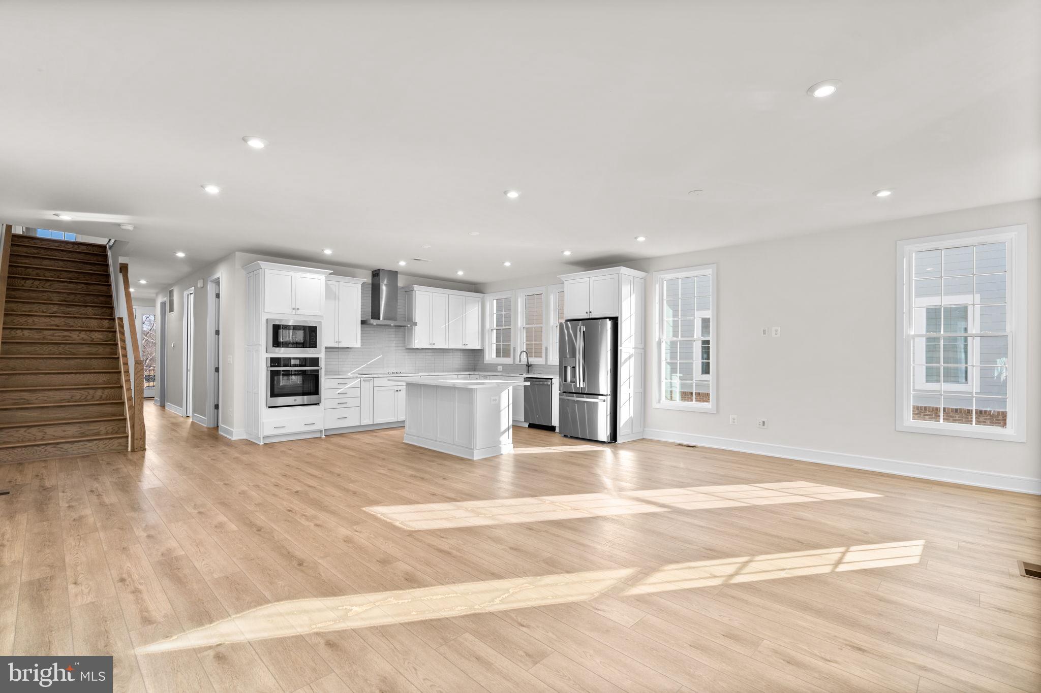 HERITAGE AT MARSHALL - Residential