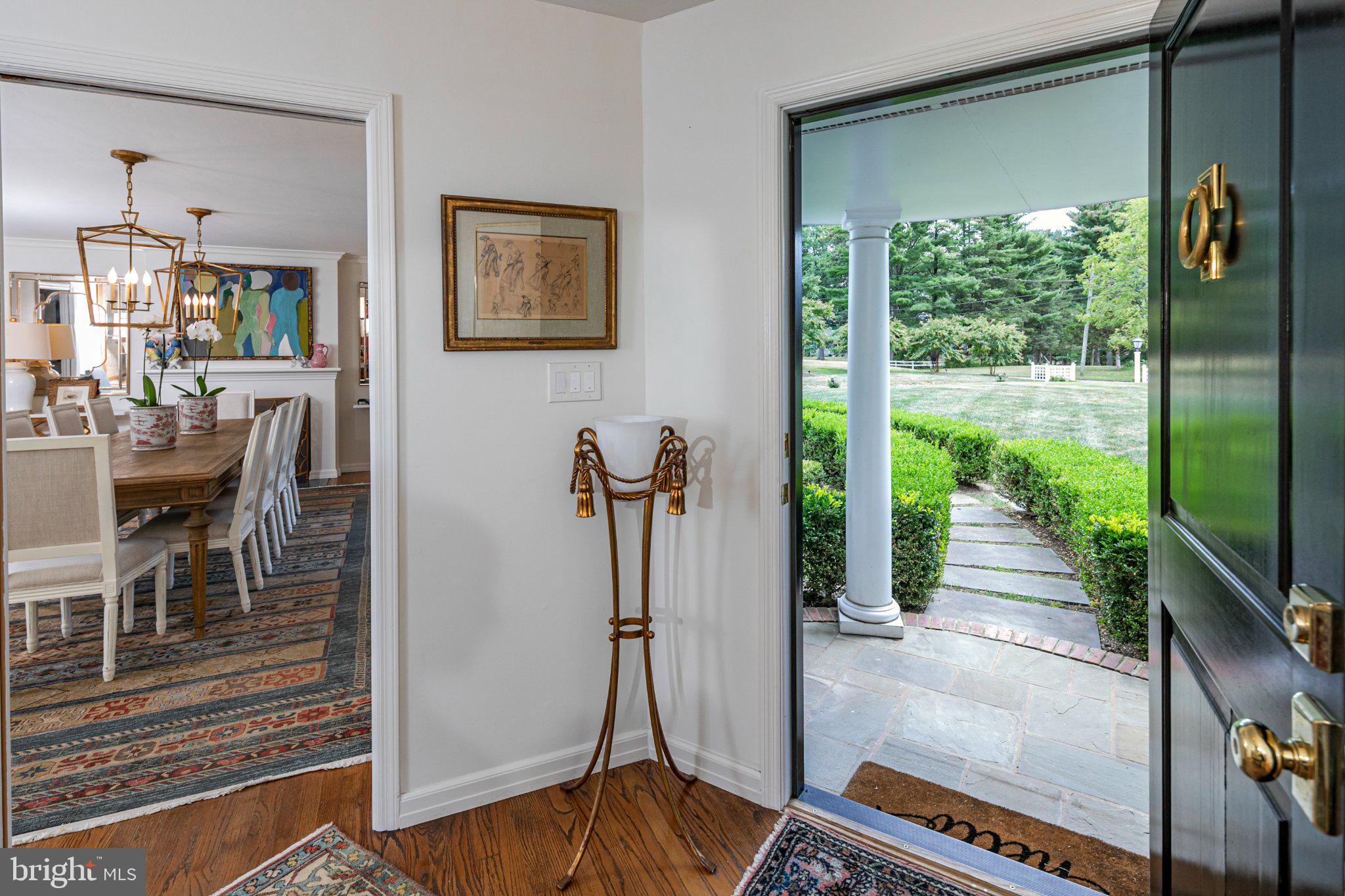 8 SKYFIELD DRIVE