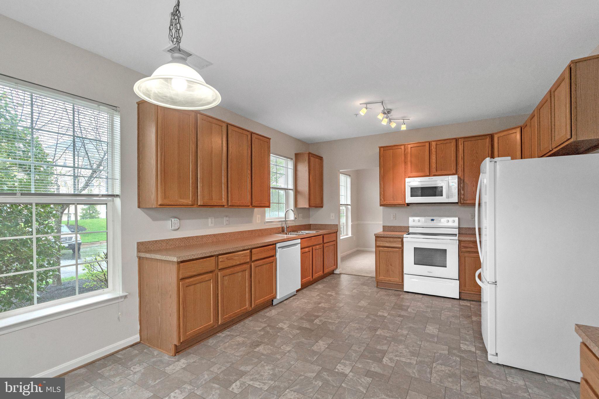 CEDAR RIDGE - Residential