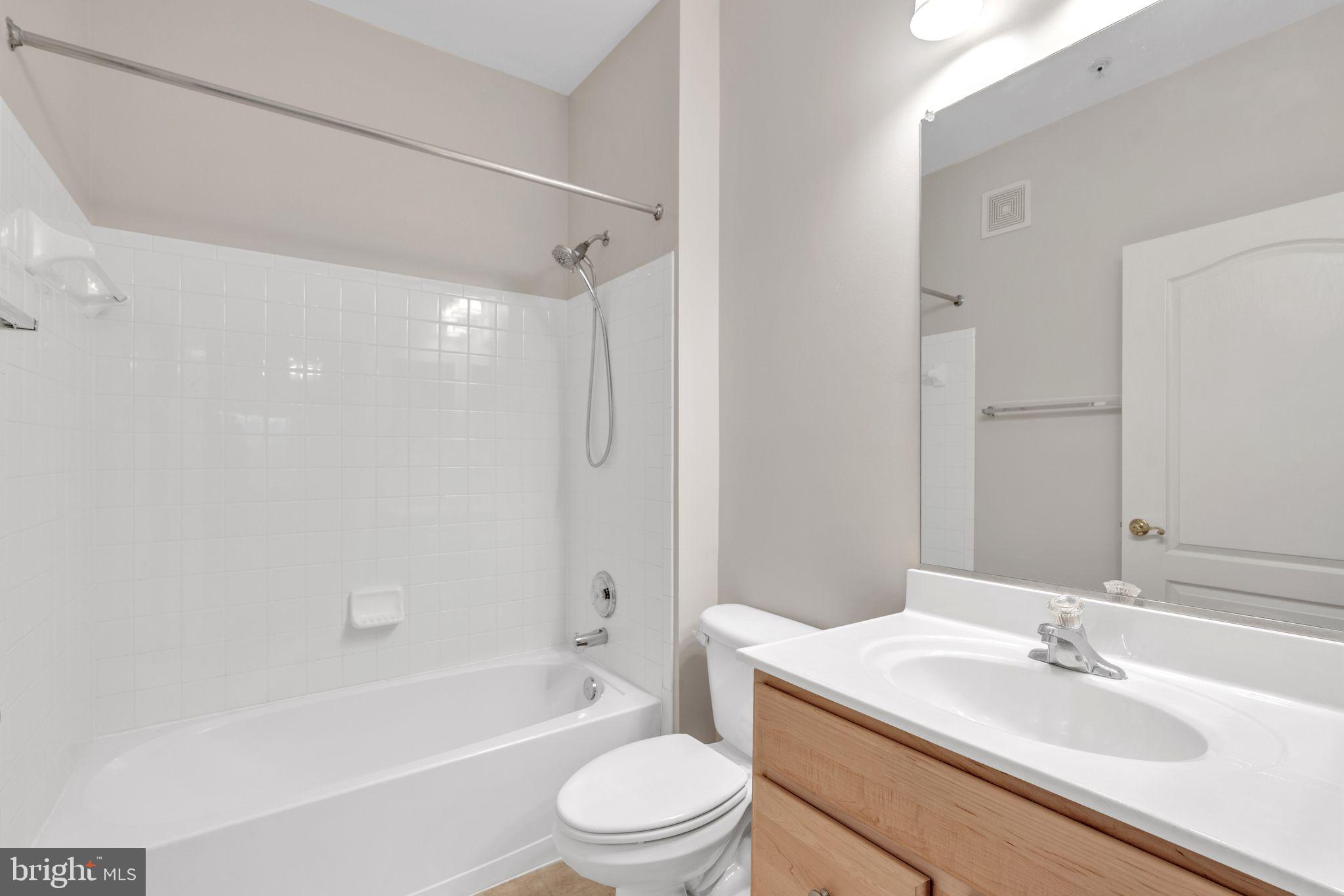 CEDAR RIDGE - Residential