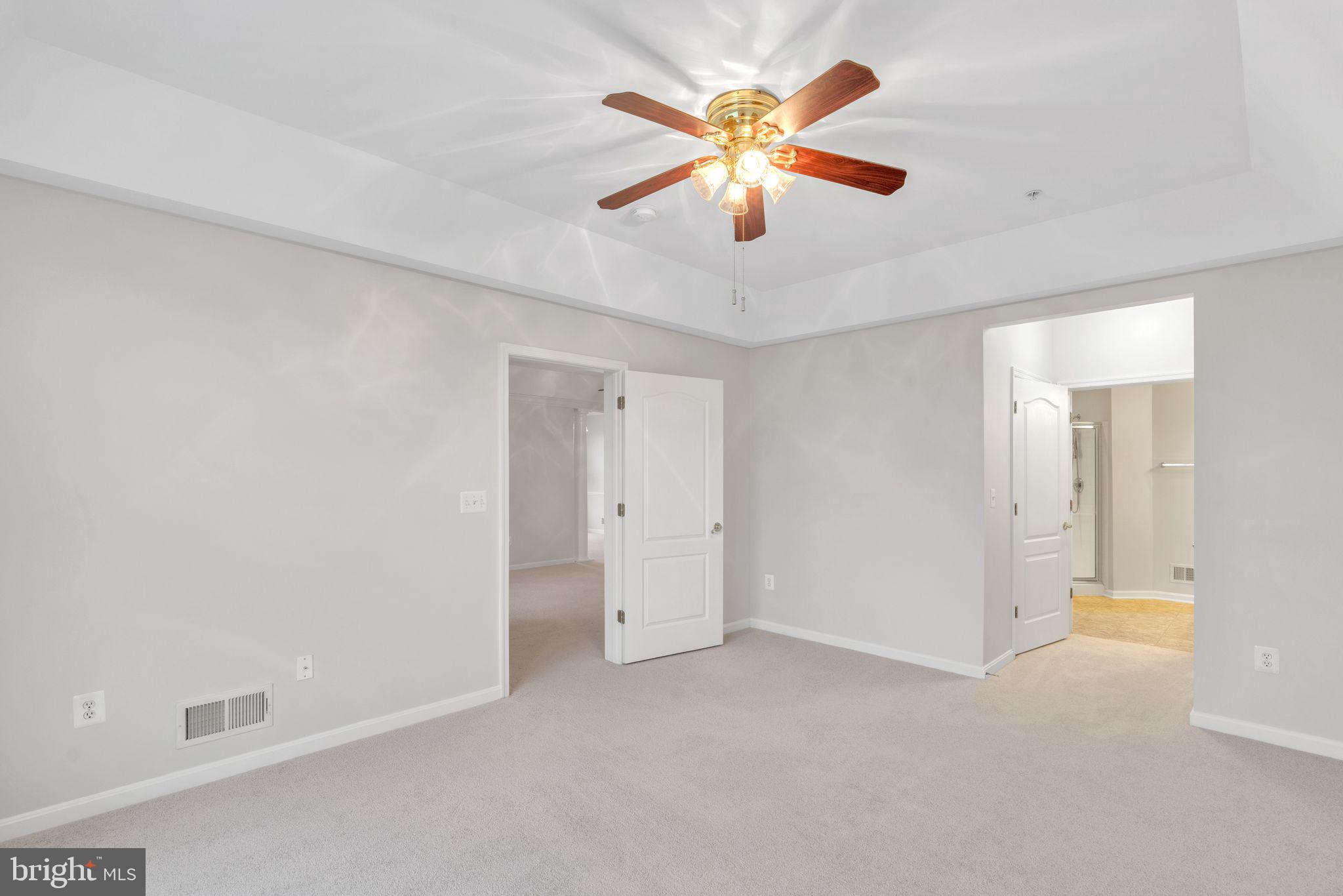 CEDAR RIDGE - Residential