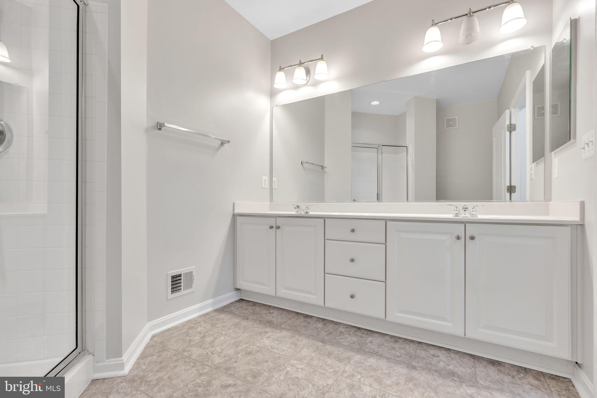 CEDAR RIDGE - Residential