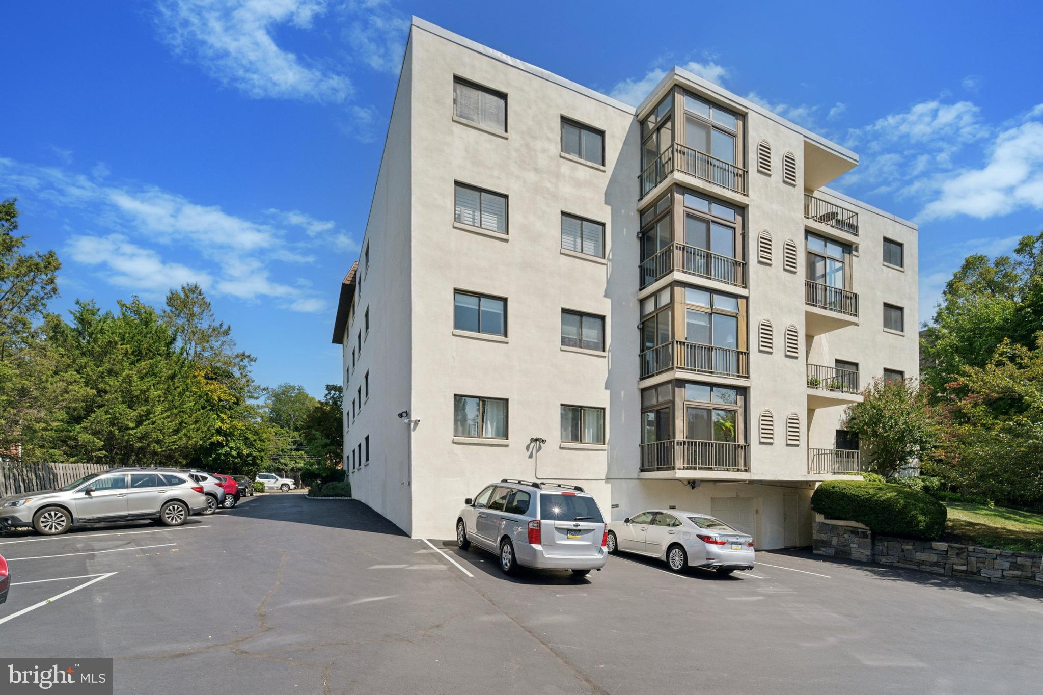 HAVERFORD HUNT CLU - Residential