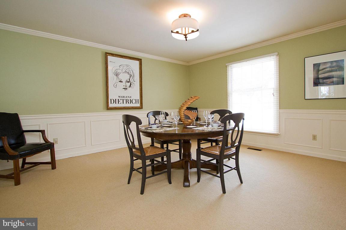 SCHOOL LANE HILLS - Residential