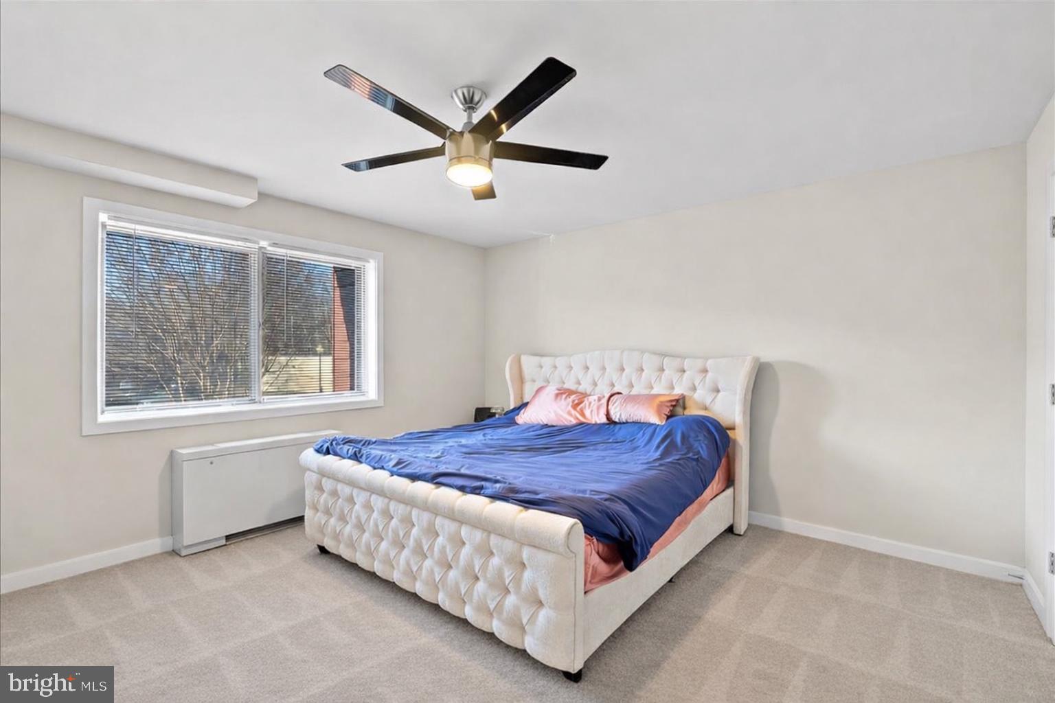 GEORGE MASON VILLAGE - Residential