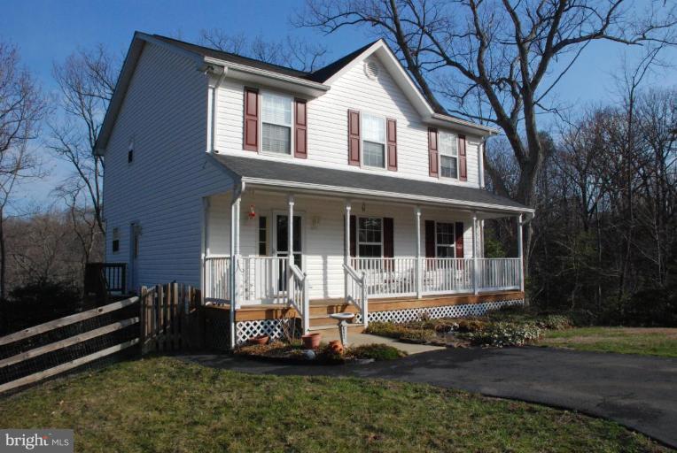 CHESAPEAKE RANCH ESTATES - Residential Lease