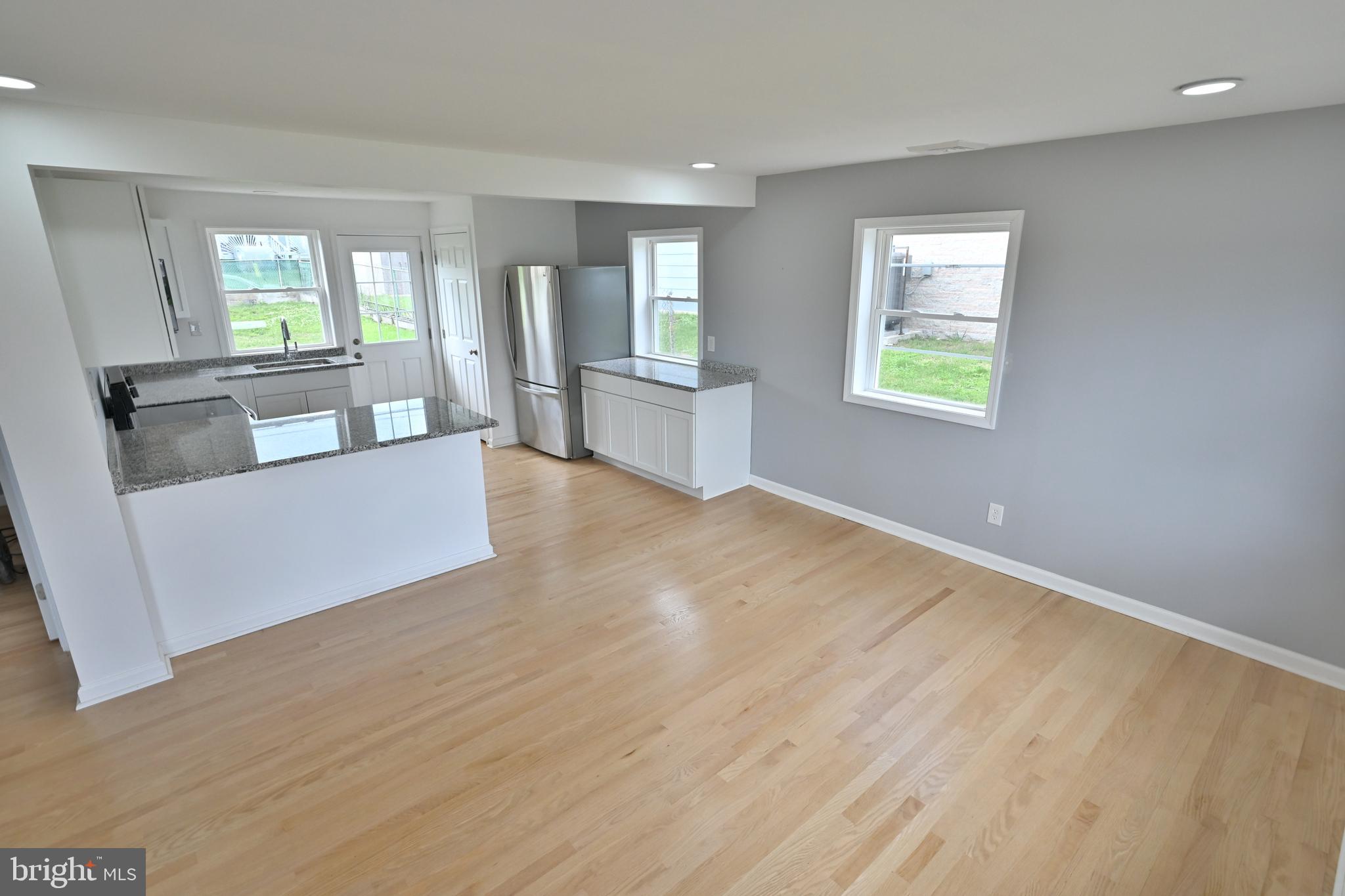 VICTORY VILLA - Residential
