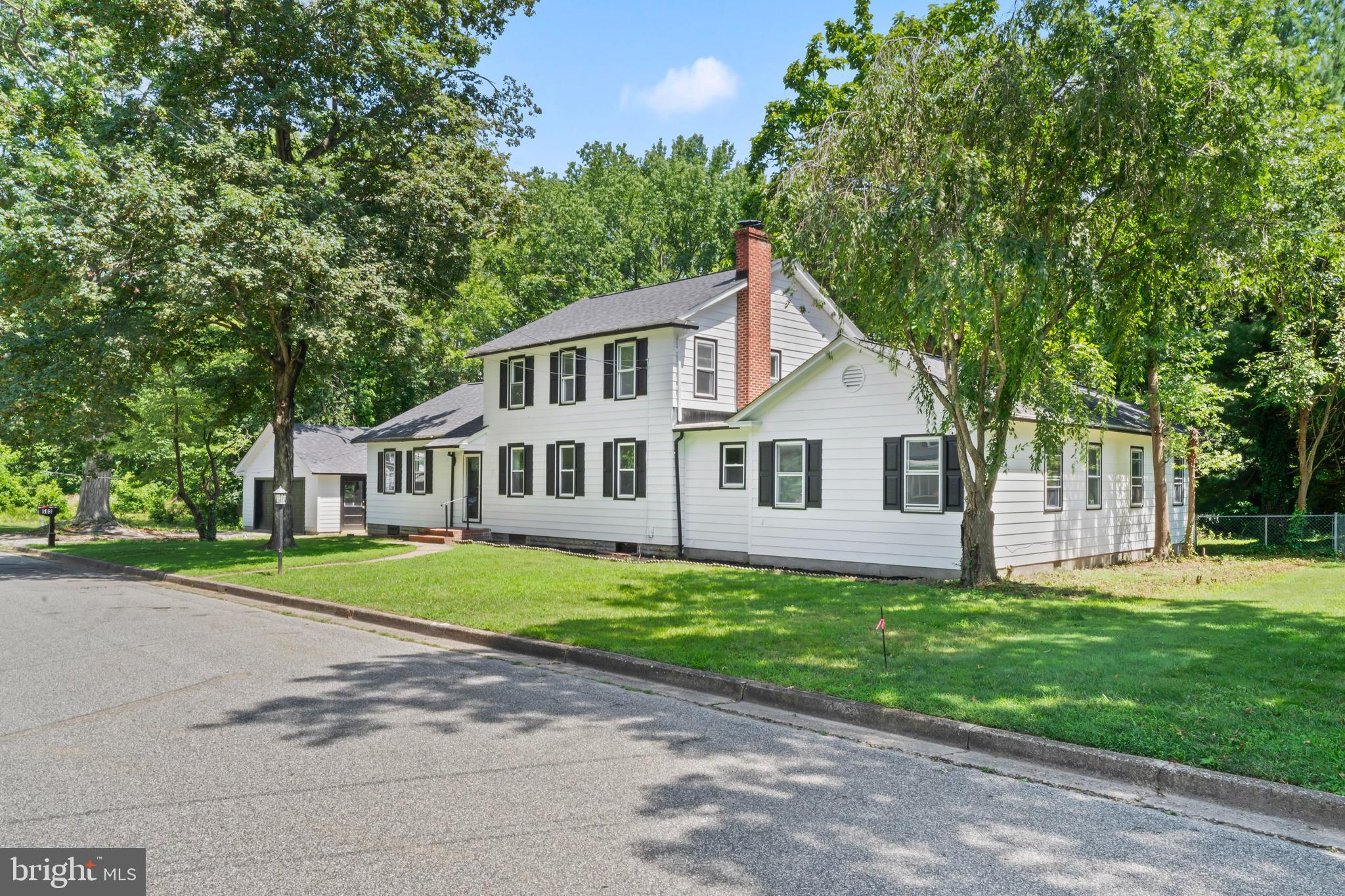 583 ORCHARD DRIVE