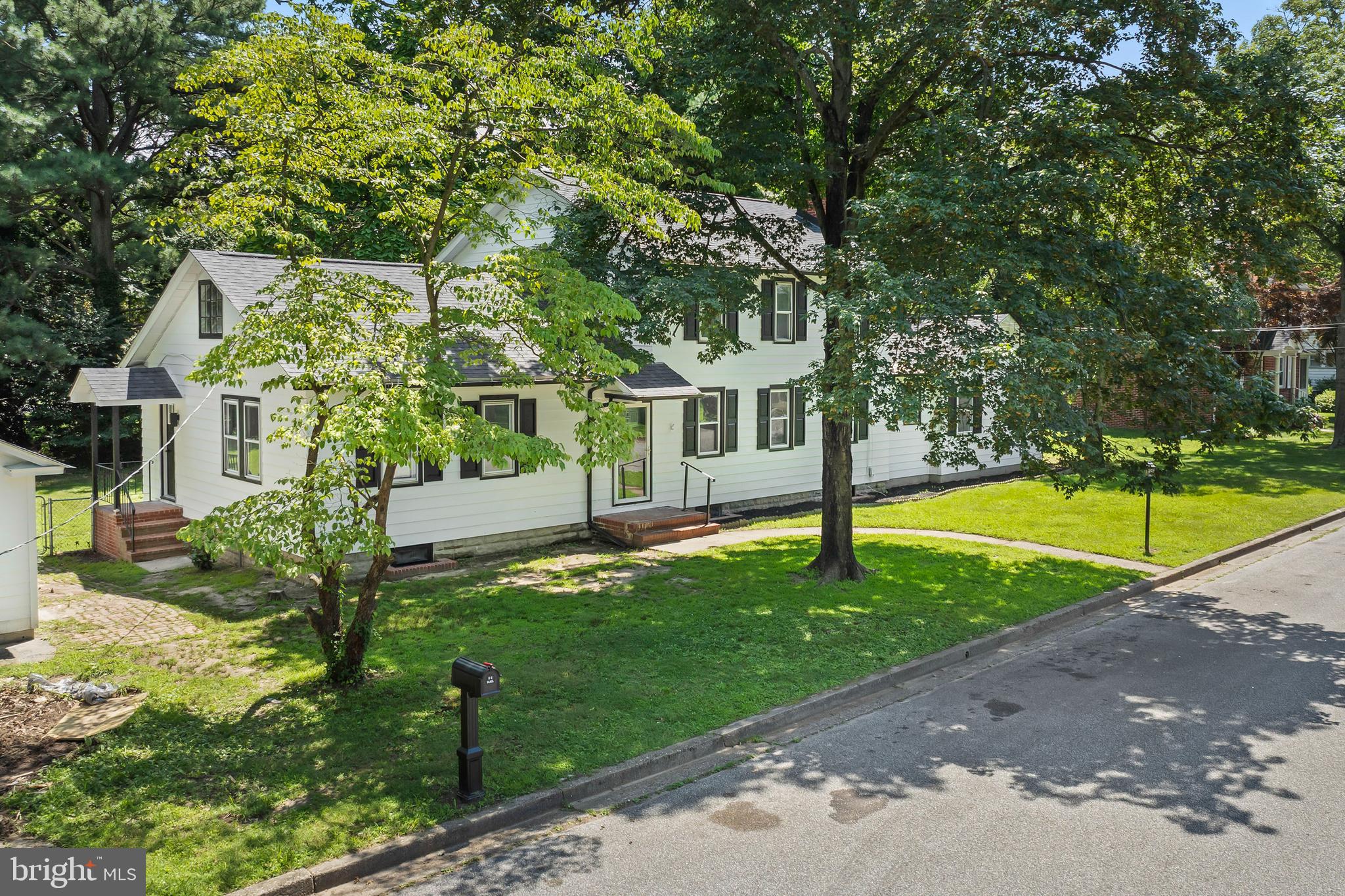 583 ORCHARD DRIVE