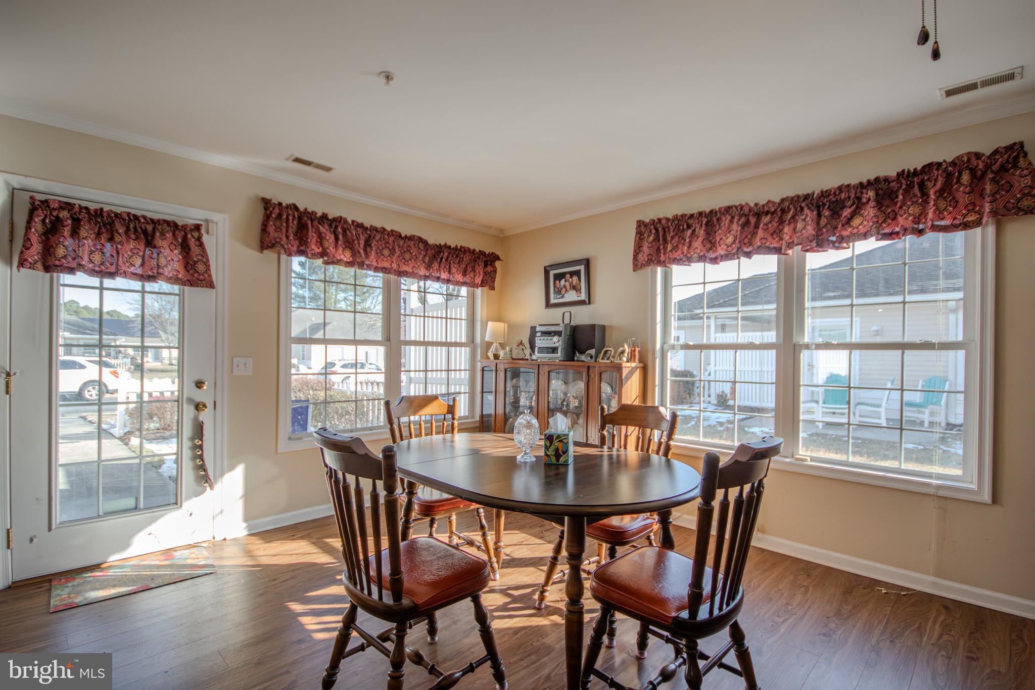 AVALON RETIREMENT COMM - Residential