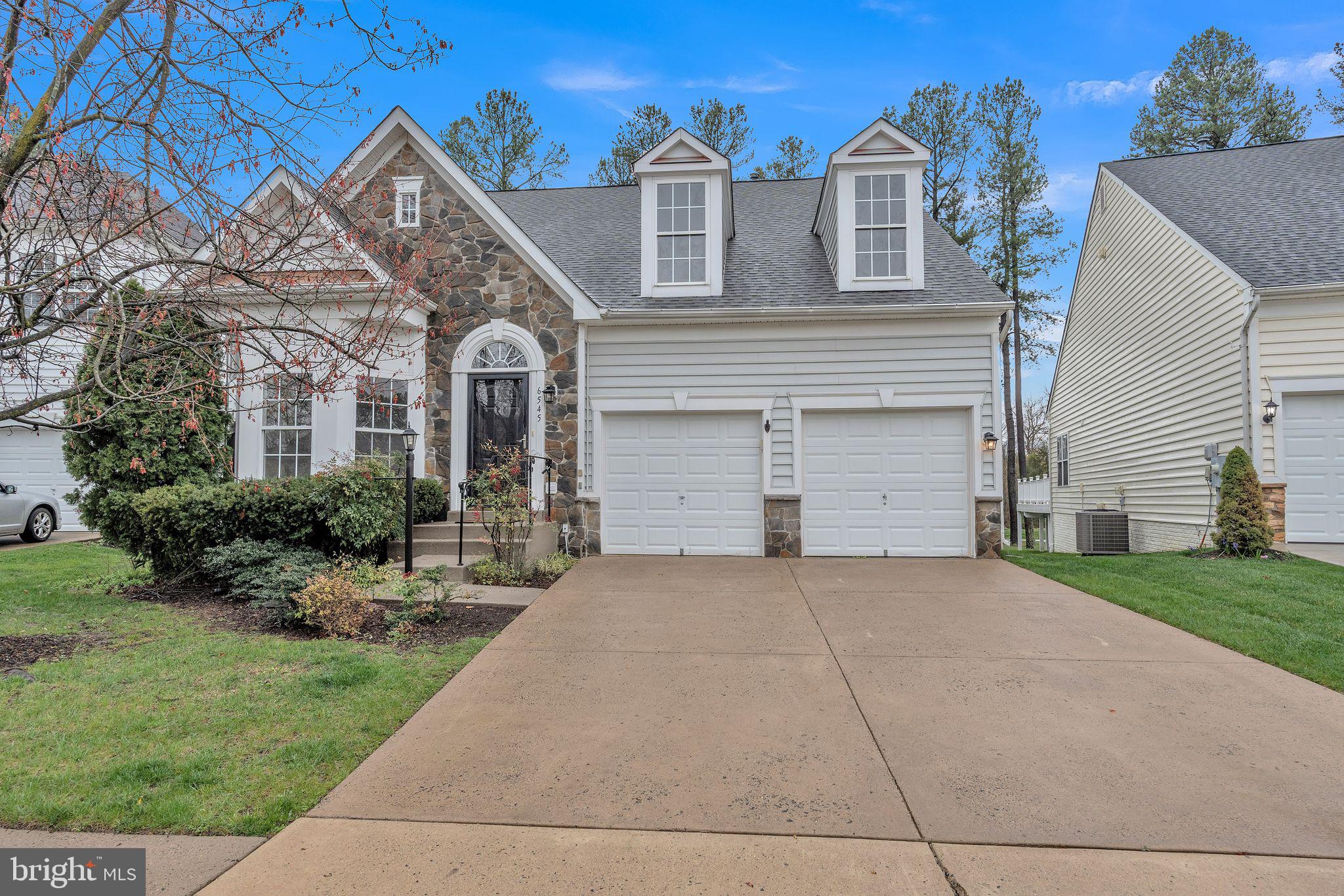 HERITAGE HUNT - Residential