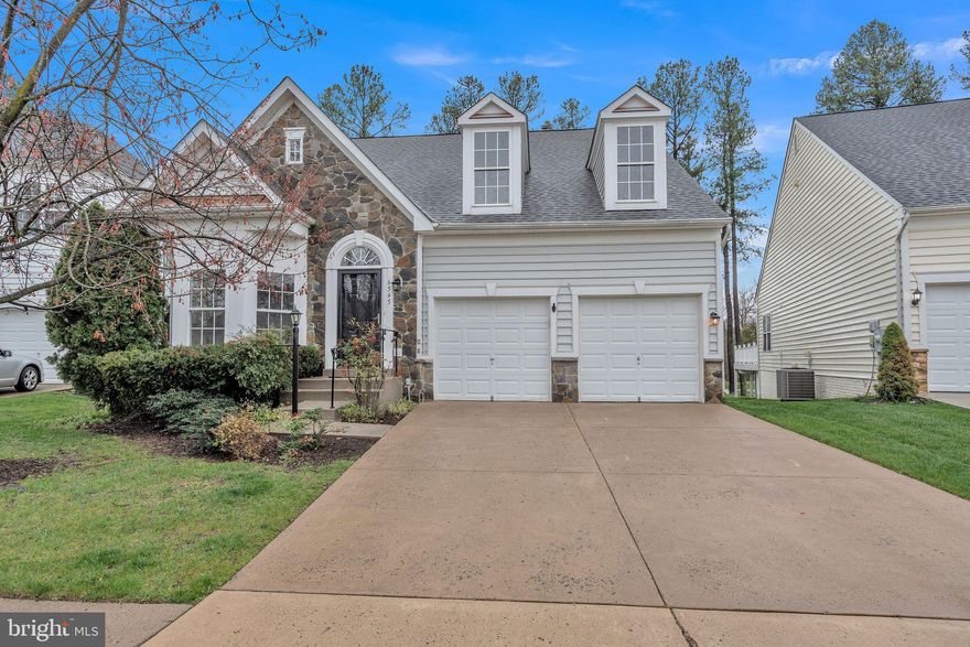 Come fall in love with everything this home has to offer at a price you can't resist! 
Throughout the home you will find fresh paint on all the walls, ceilings, trim & doors, all new carpeting throughout and spotless hardwood floors throughout the living areas. Step into the kitchen to find newly updated stainless steel appliances, gorgeous white cabinets freshly painted to compliment the bright countertops. Enjoy fresh air on the back deck overlooking exquisite golf course views in this highly sought after community. The gated, single-entry point, Heritage Hunt offers an immense amount of amenities including but not limited to an Arthur Hills golf course, 2 clubhouses, 2 aquatic facilities, fitness center, dining facilities, pickleball/tennis courts and MORE! HOA includes trash, recycle, yard waste & snow removal.  Take advantage of the freshly cleaned out air ducts, brand new hot water heater that's less than a year old and the exterior painted in 2023; giving you one less thing to worry about when moving in. REMINDER - This is an adult community, one permanent resident must be 55 or older. Buyer must pay a one-time community move-in fee of $4,560 for the Capital Contribution Fund.