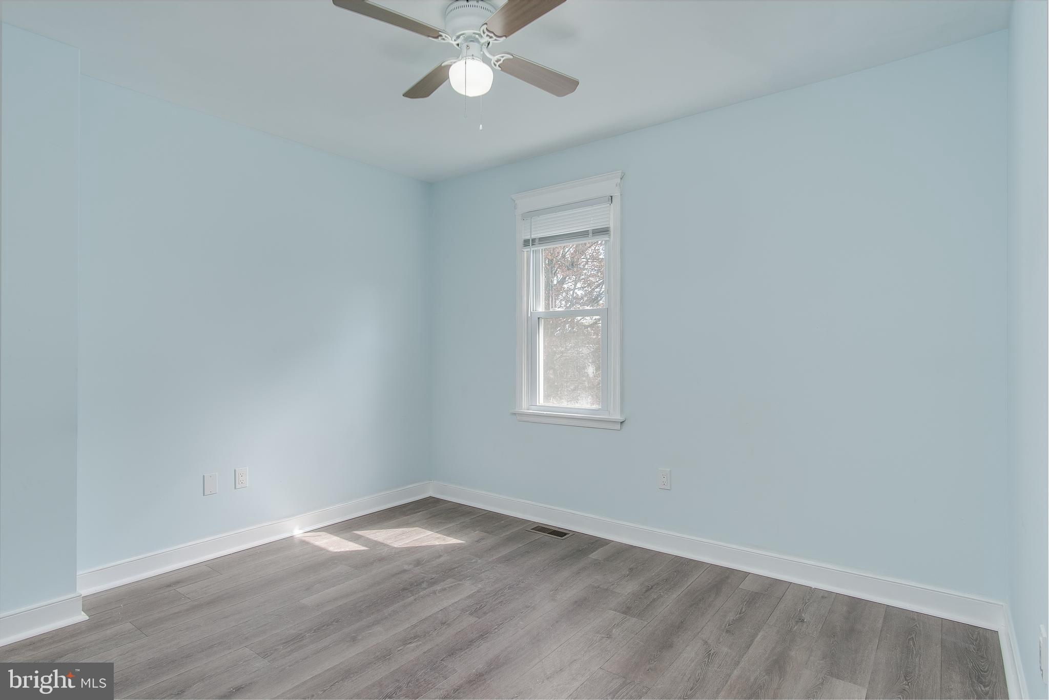 KENLY SQUARE - Residential