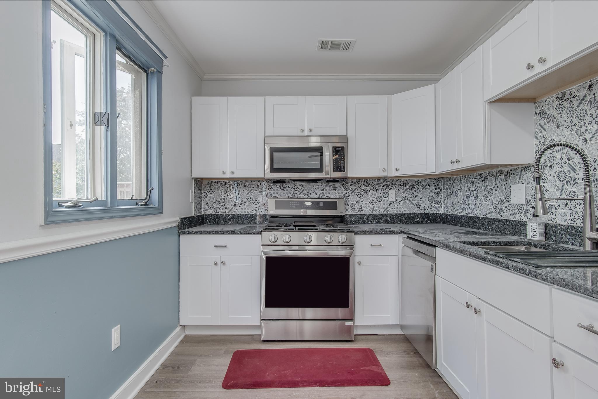 KENLY SQUARE - Residential