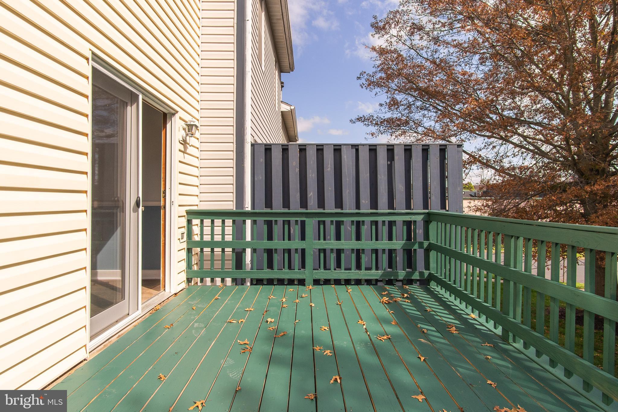 KENLY SQUARE - Residential