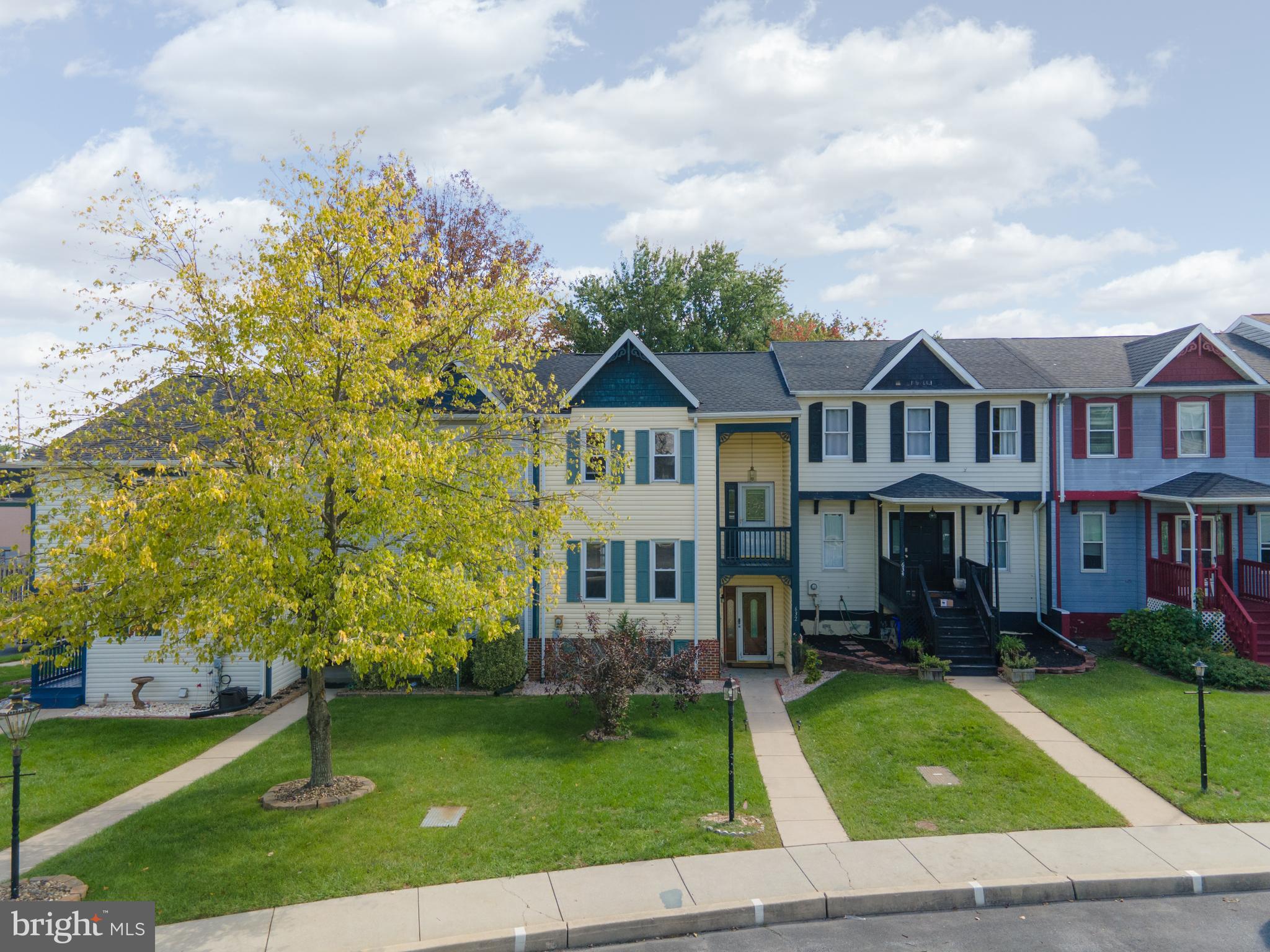 KENLY SQUARE - Residential