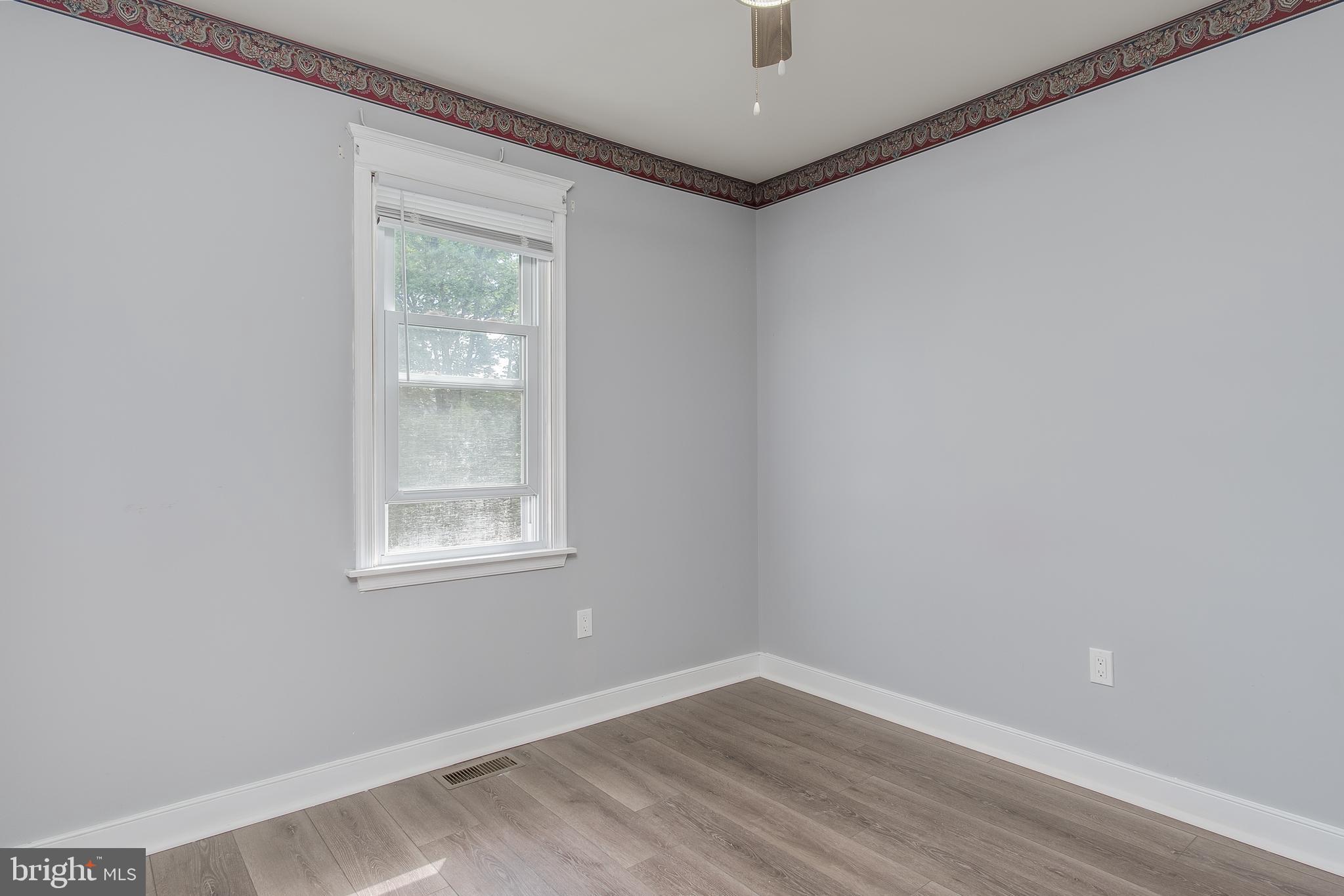 KENLY SQUARE - Residential