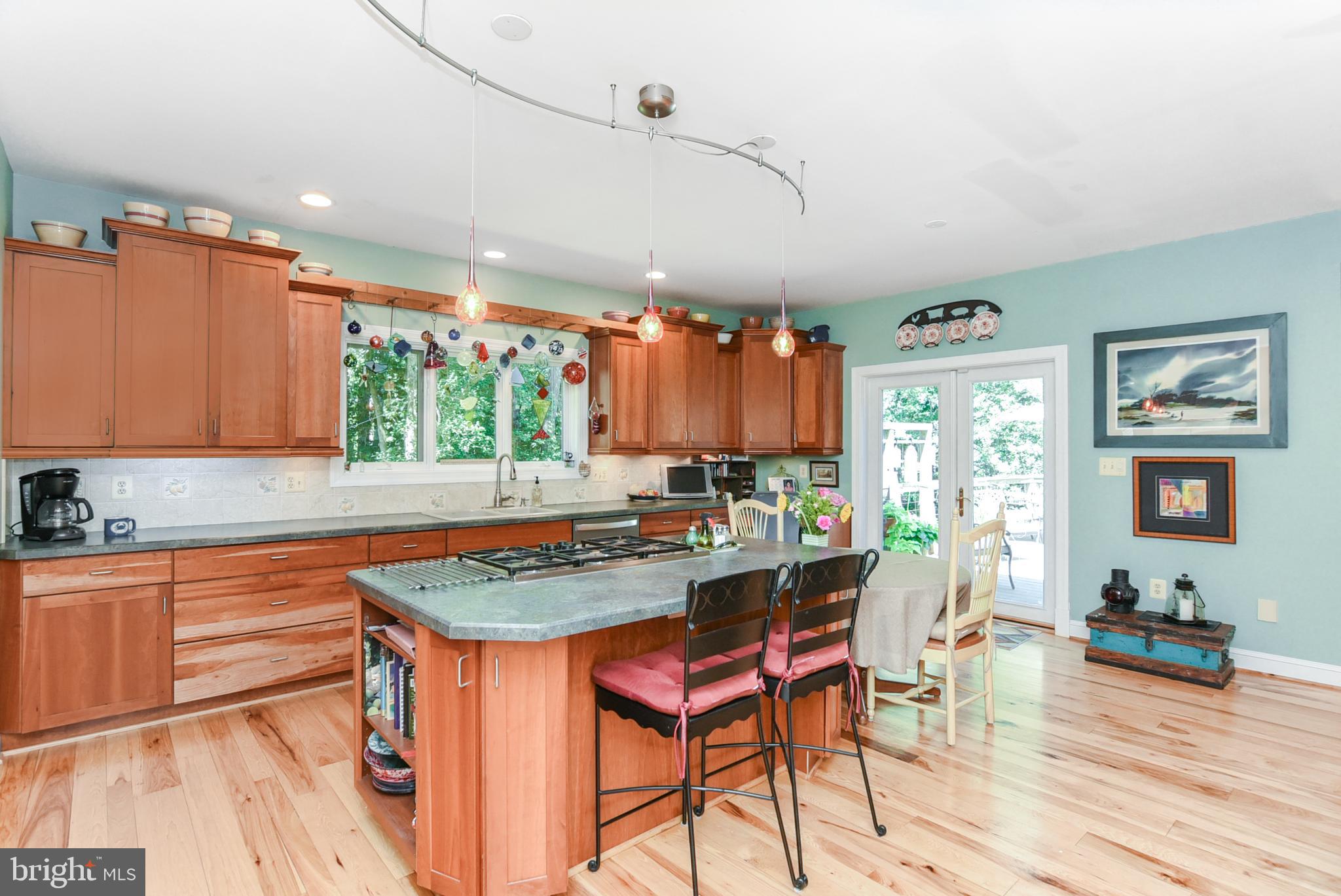 MATTOX ESTATES - Residential