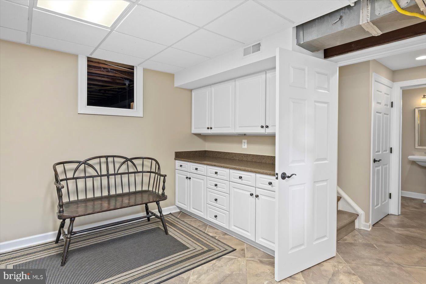 SEVEN SPRINGS FARM - Farm