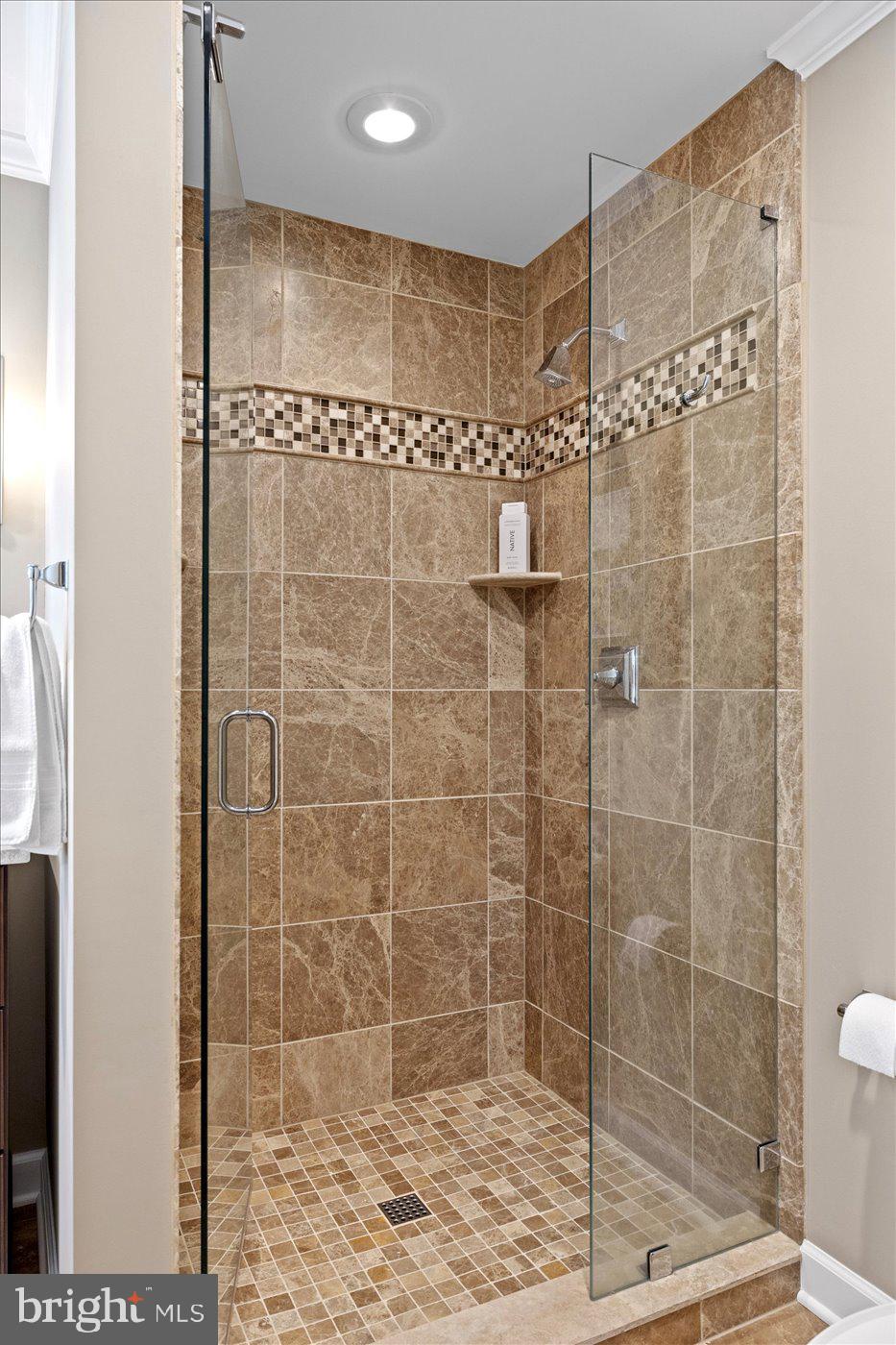 SEVEN SPRINGS FARM - Farm