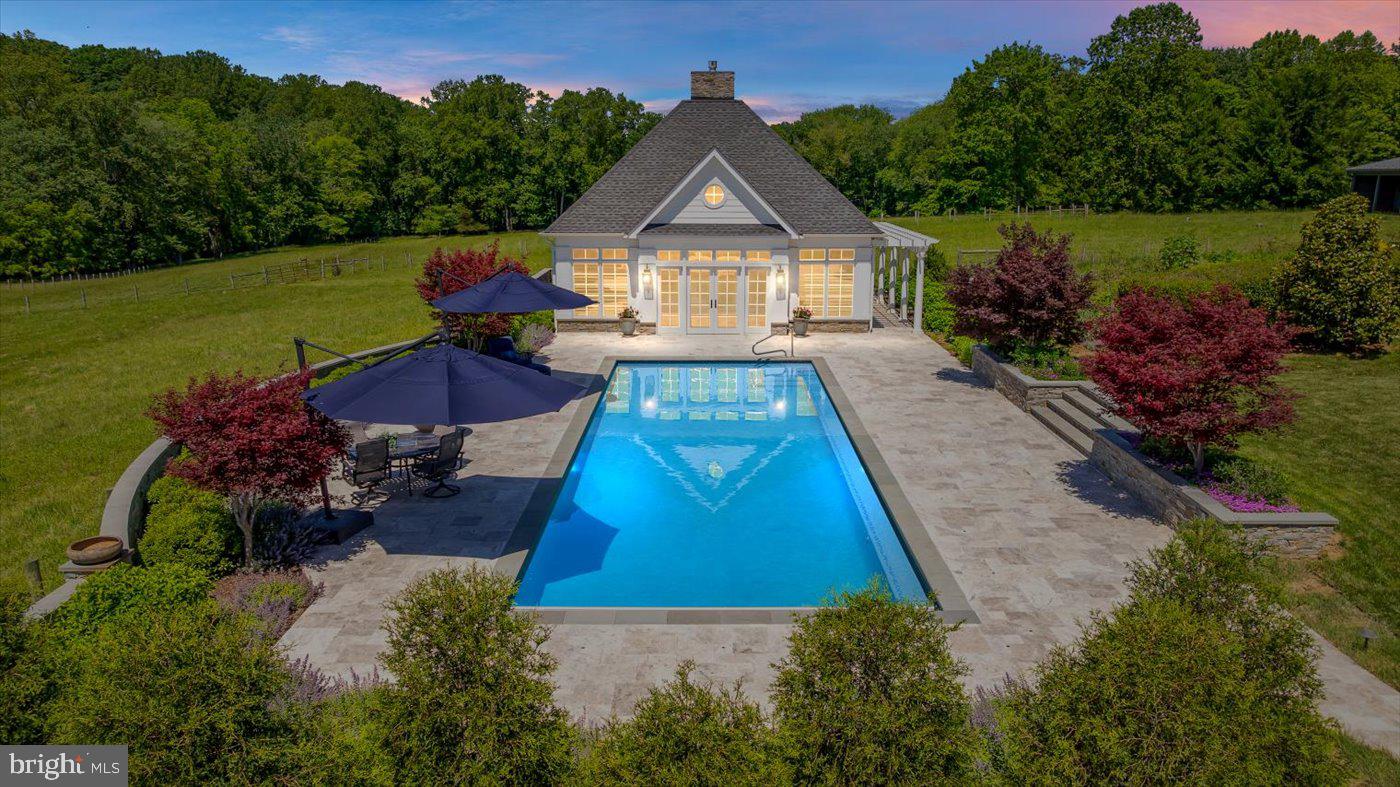 SEVEN SPRINGS FARM - Farm