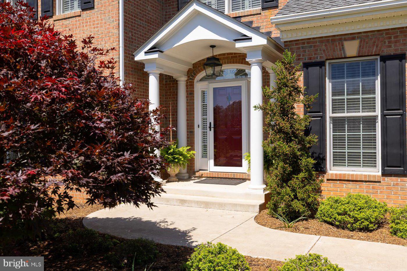 SEVEN SPRINGS FARM - Farm