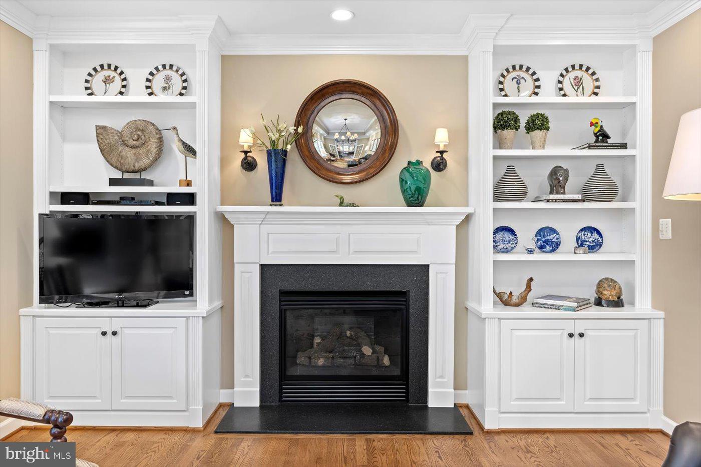 SEVEN SPRINGS FARM - Farm