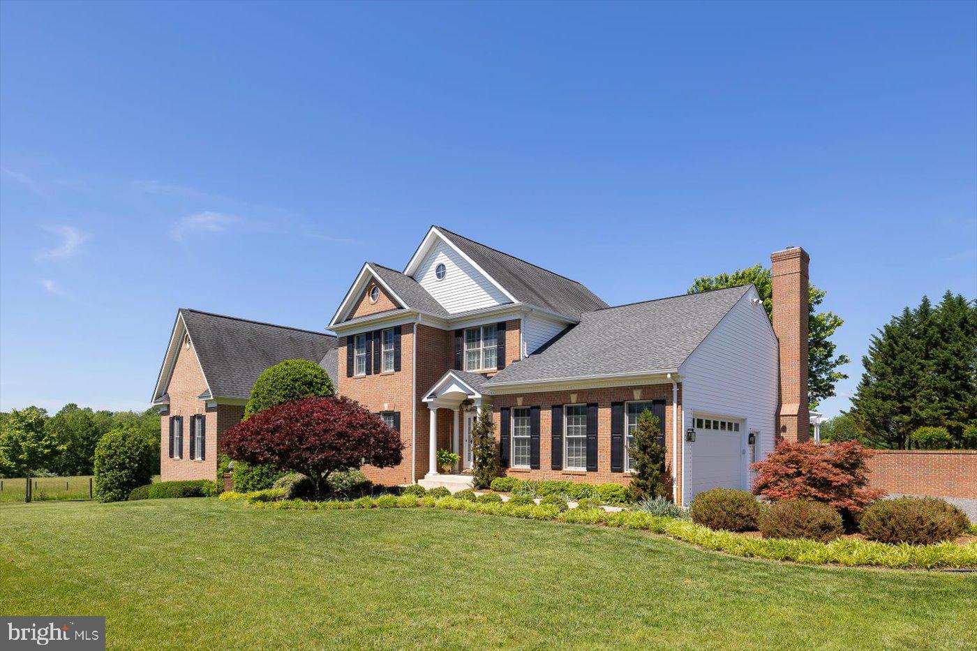 SEVEN SPRINGS FARM - Farm