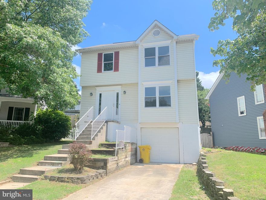 Highly sought after Deerfield home awaits you! This enclave community is snuggled amongst trees and green-space, and remains completely accessible to shopping, school, and commuter routes. It is truly one of a kind and a single family home in this community is rarely offered.  
You'll enjoy being greeted at the door by gleaming floors, an open floor plan with a huge living dining area and updated kitchen with slider access to an oversized deck. Upstairs you'll be met by an Owner's Suite, accompanied by two spacious, bright and airy bedrooms. Add a neighborhood full of sidewalks and cut-de-sacs and you'll know this is the one!
Put this one on your must-see list.