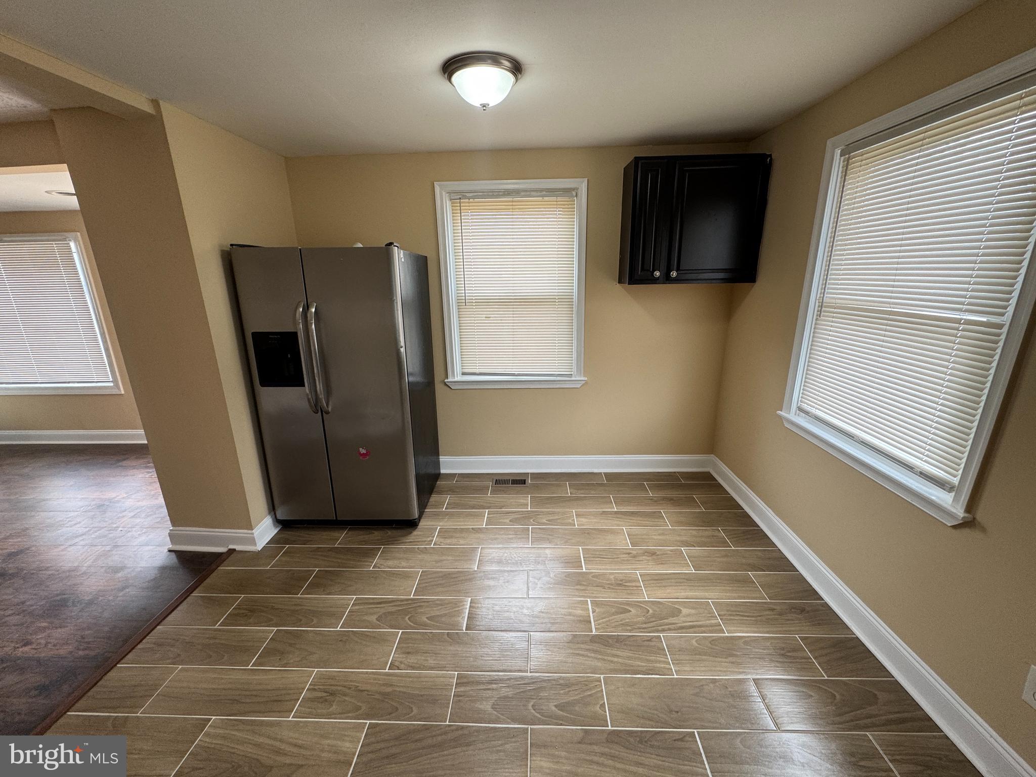 ESSEX - Residential Lease