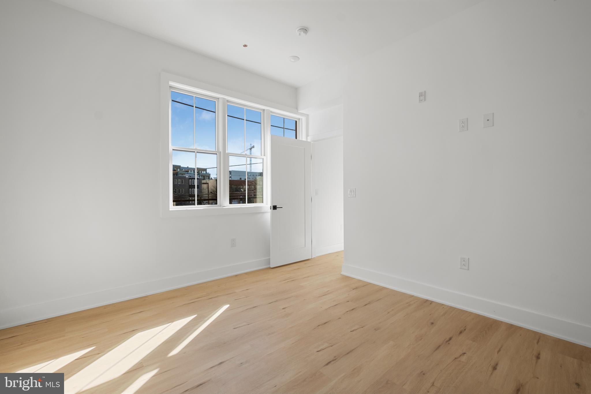 SOUTH KENSINGTON - Residential Lease