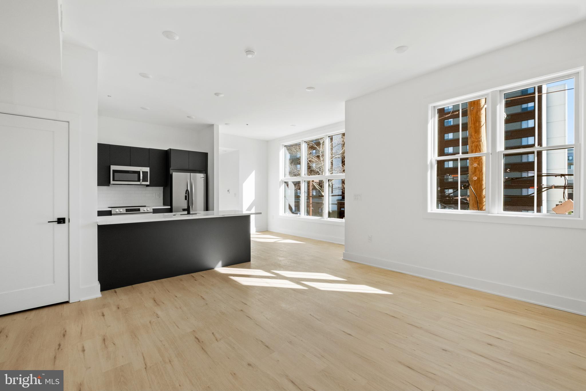 SOUTH KENSINGTON - Residential Lease