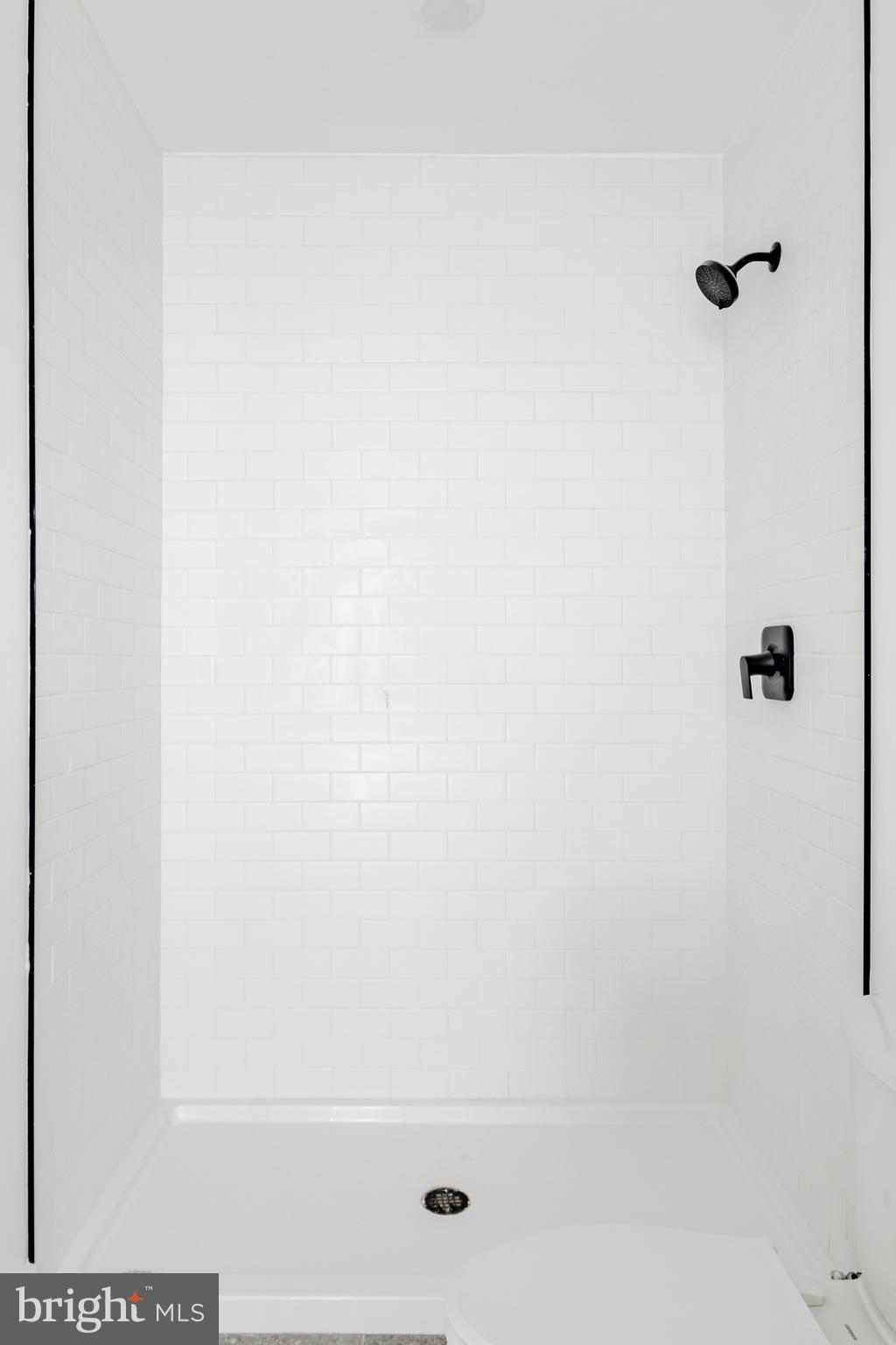 SOUTH KENSINGTON - Residential Lease