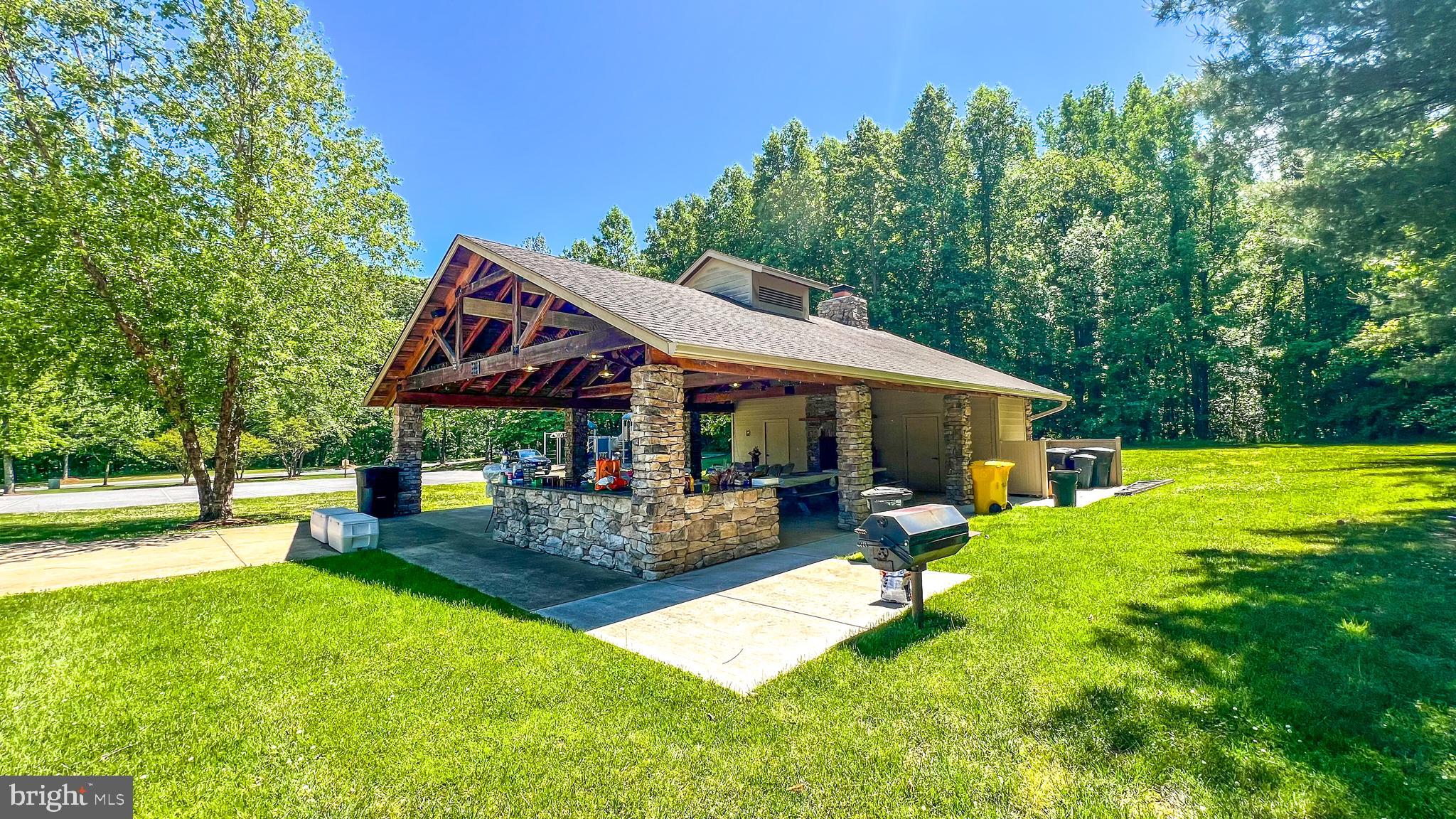 EAGLES PASSAGES - Residential