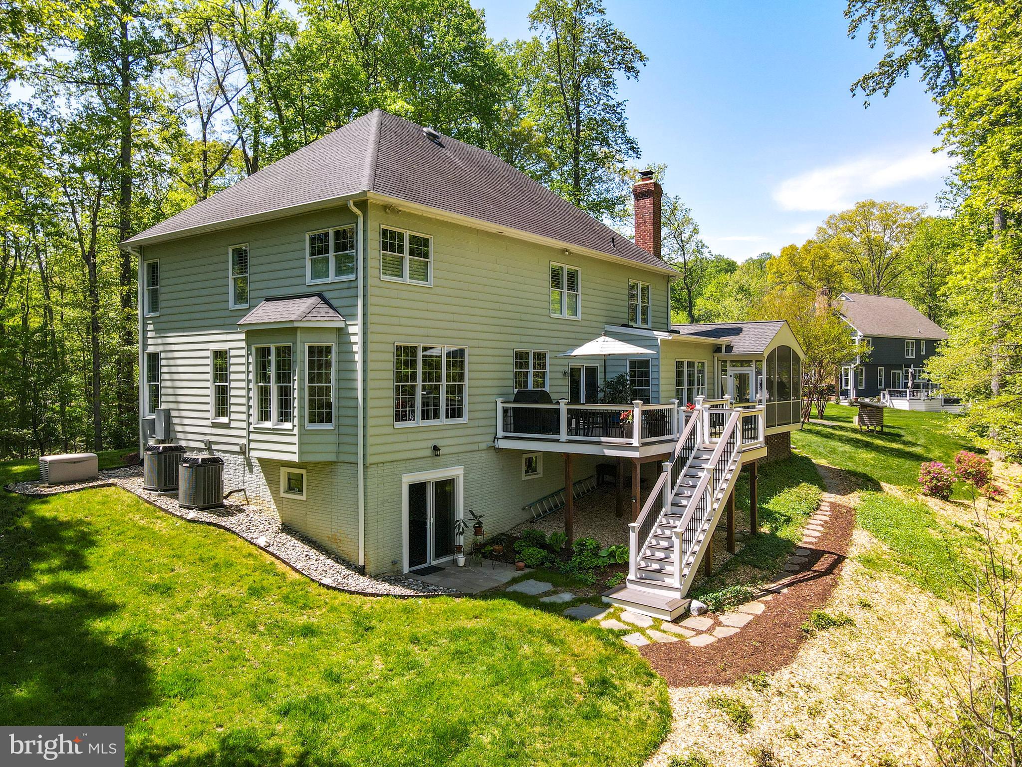 EAGLES PASSAGES - Residential