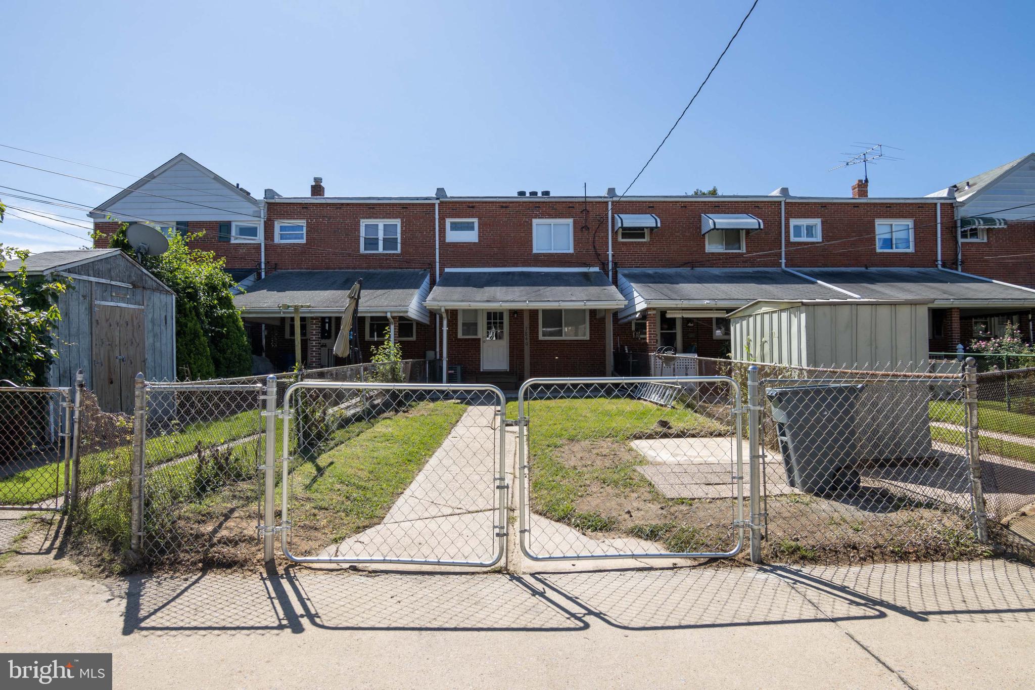 LYNCH COVE - Residential