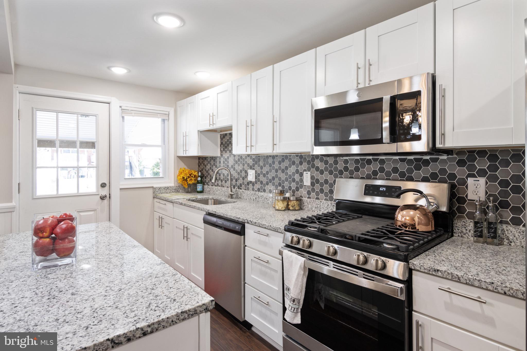 LYNCH COVE - Residential