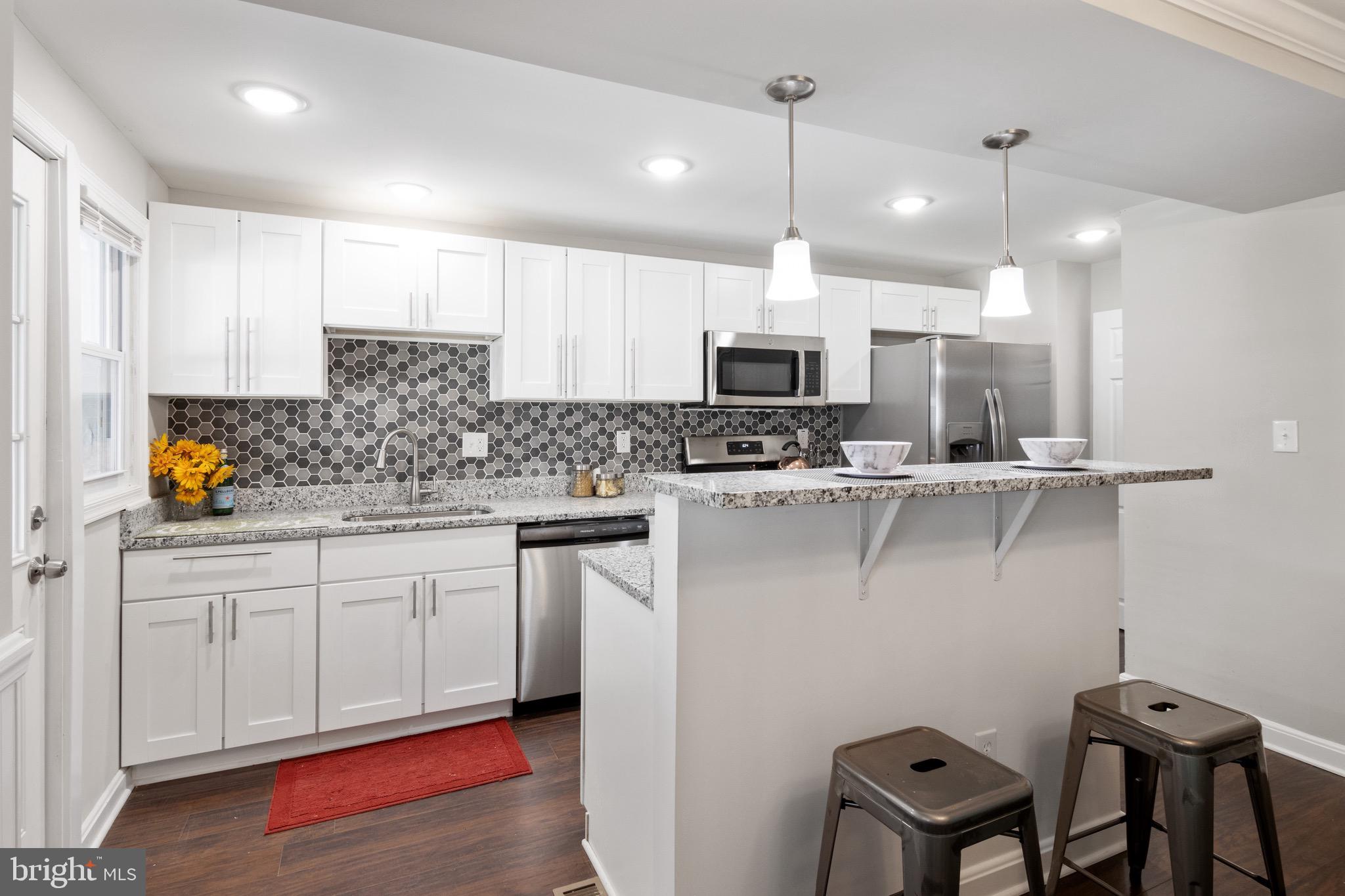 LYNCH COVE - Residential