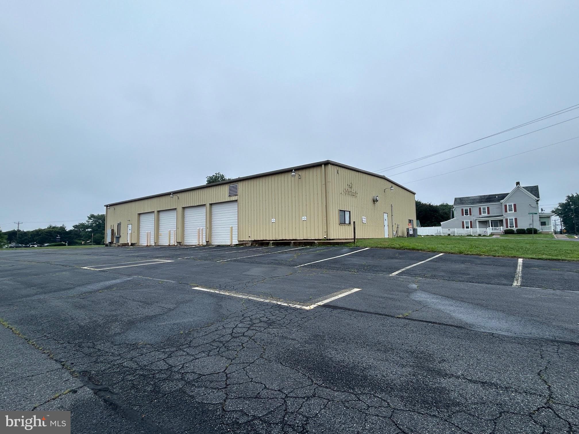 200 N BASSETT STREET