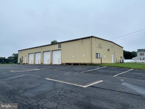 Photo of 200 N Bassett Street, CLAYTON, DE 19938 (MLS # DEKT2038530) Photo of 200 N Bassett Street, CLAYTON, DE 19938 (MLS # DEKT2038530)