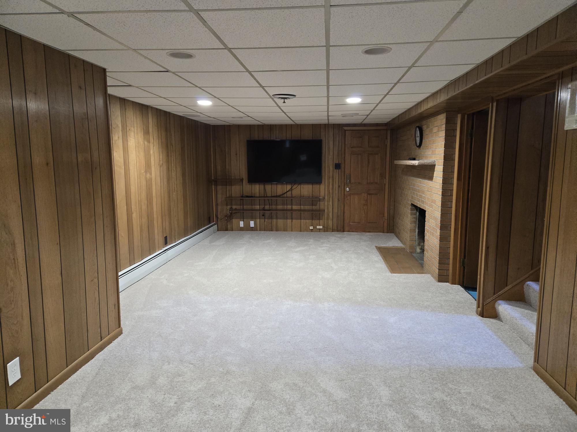 400 SOUTHWEST DRIVE