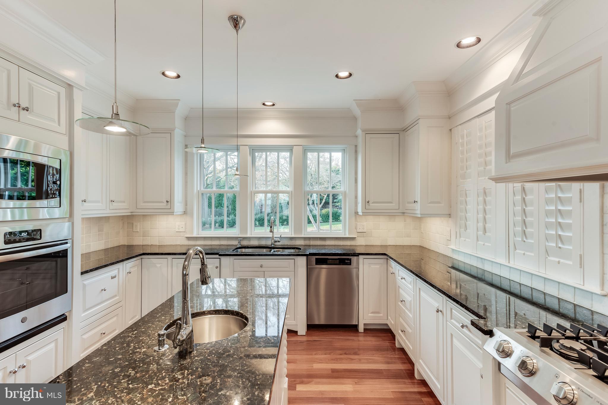 BAY RIDGE - Residential