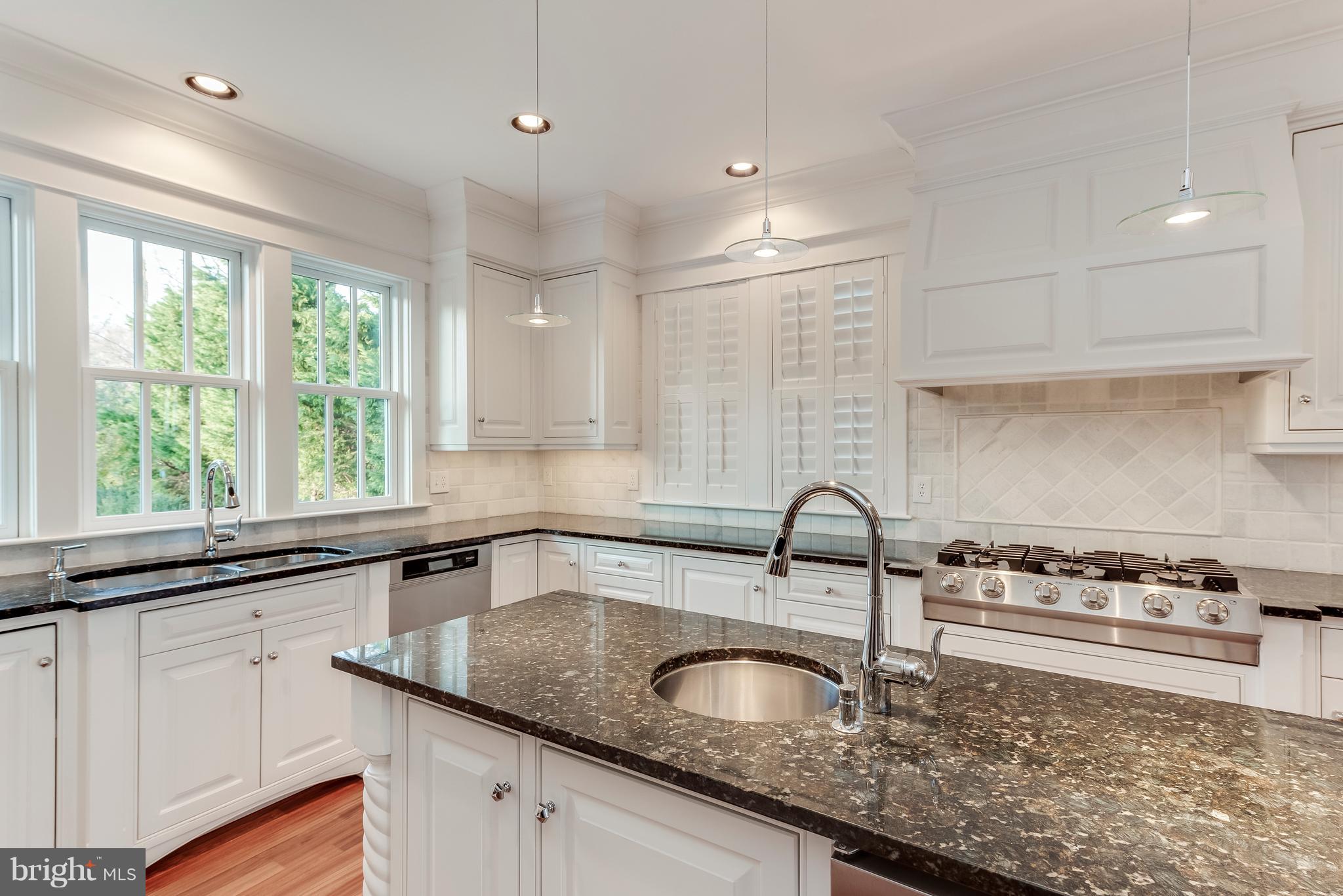 BAY RIDGE - Residential