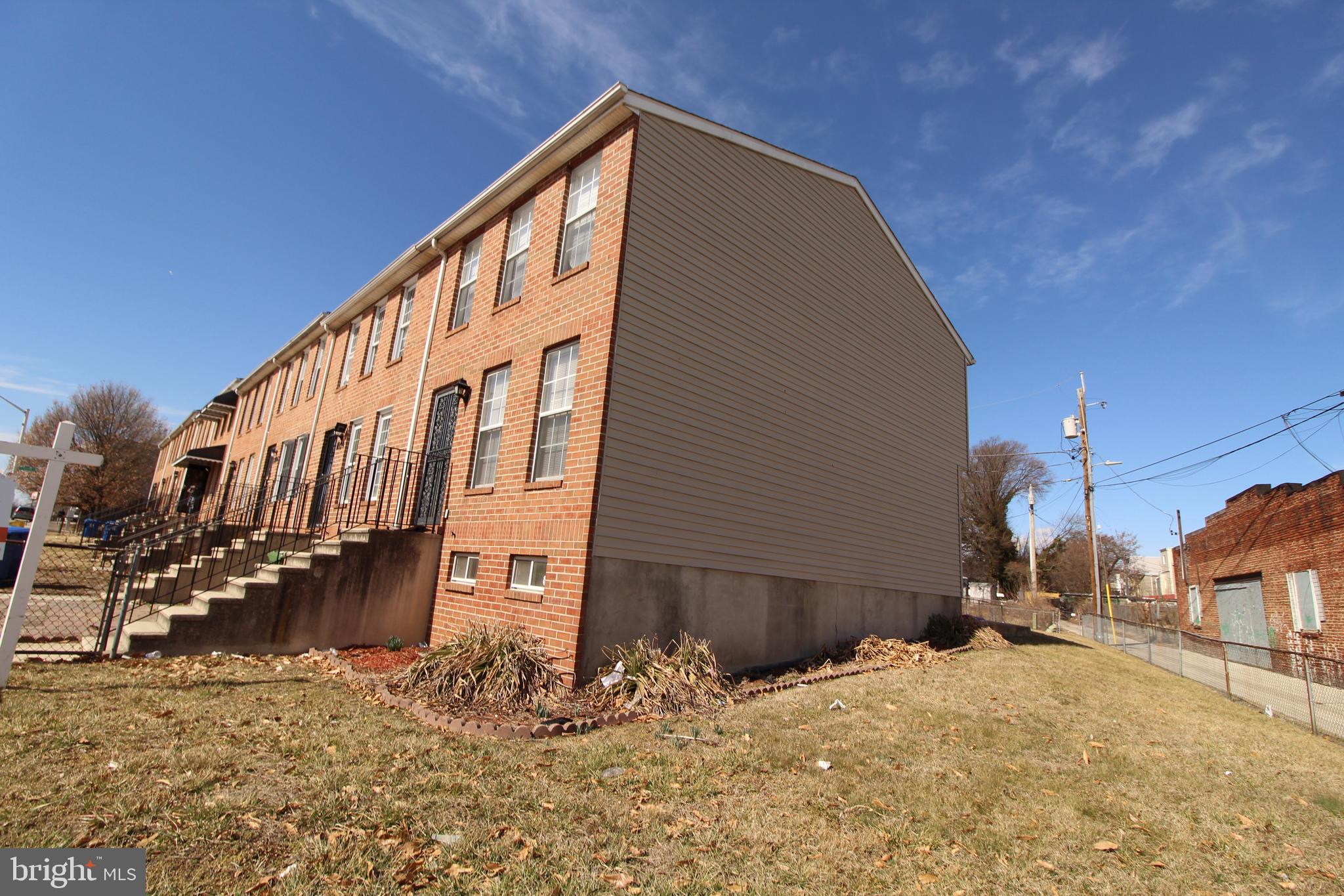SANDTOWN-WINCHESTER - Residential Lease