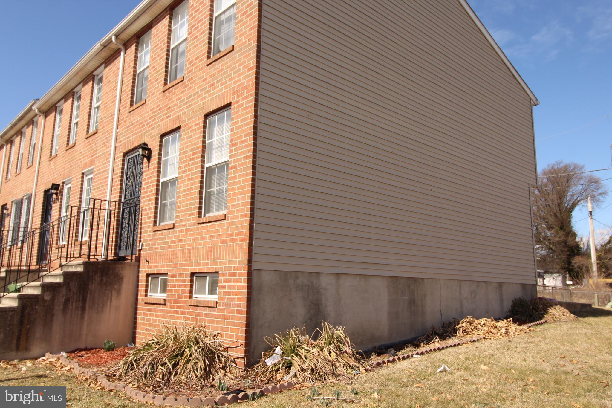 SANDTOWN-WINCHESTER - Residential Lease