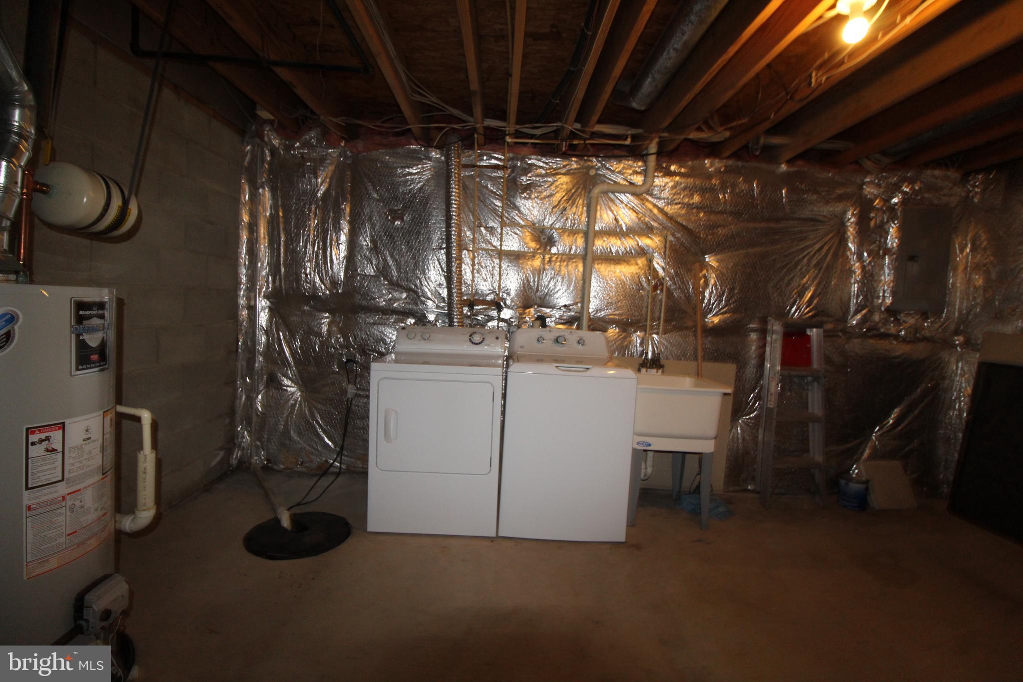 SANDTOWN-WINCHESTER - Residential Lease