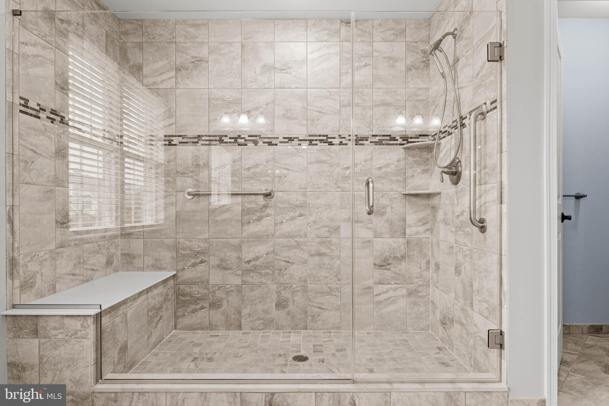 LISETER - Residential