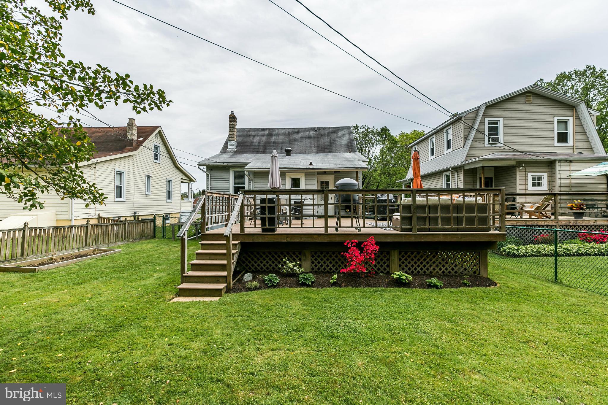 LAKE EVESHAM HISTORIC DISTRICT - Residential